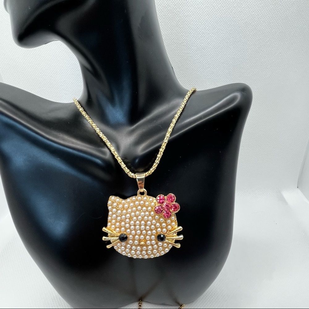 💔SOLD💔 NECKLACE! Betsey Johnson Hello Kitty Pearl Pendant BNWT - Picture 3 of 8